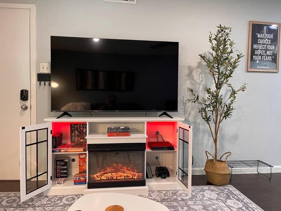 Healing Haven King Bed Suite 达拉斯 外观 照片